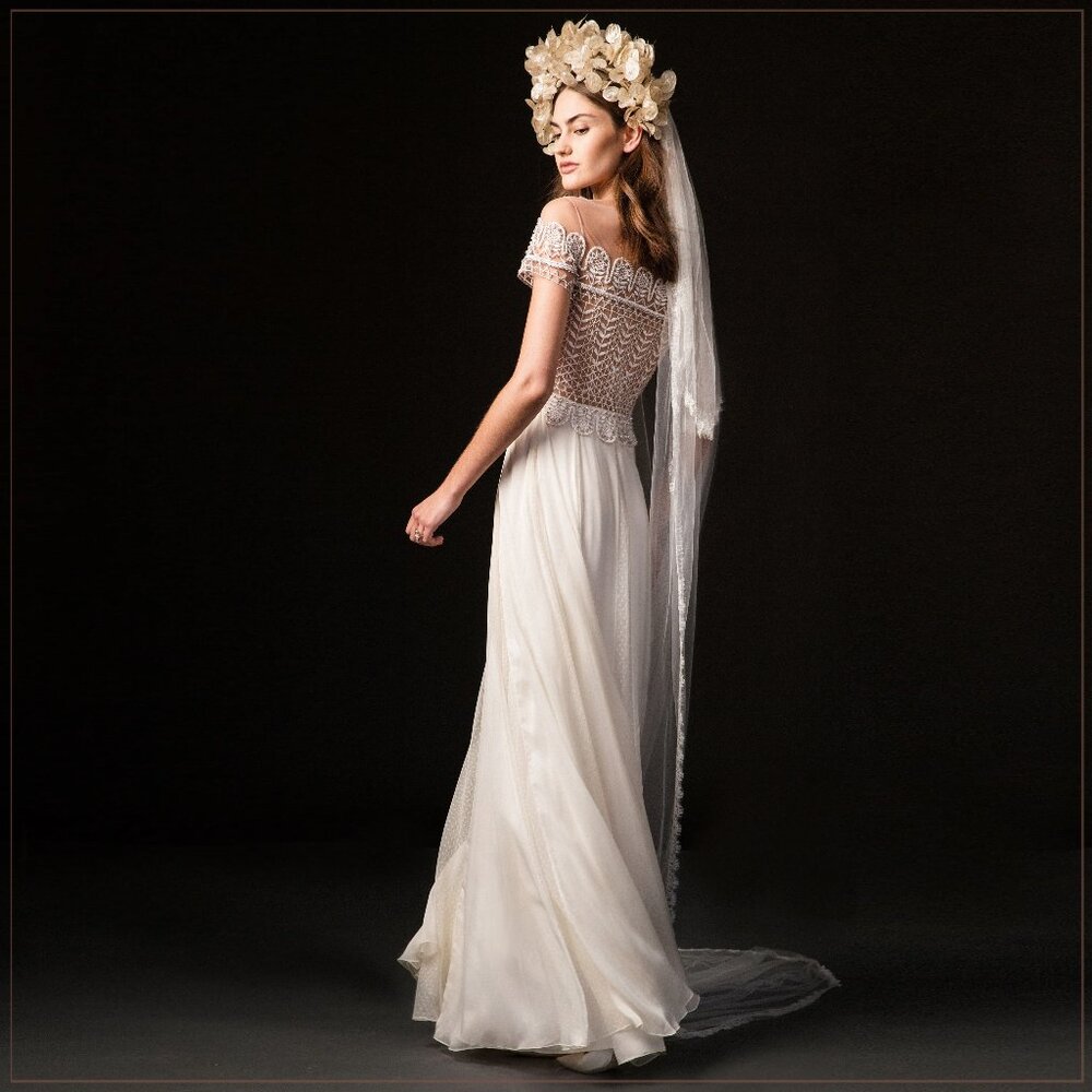 $6200 Temperley London Sofia Crystal Embellished & Embroidered Runway Gown